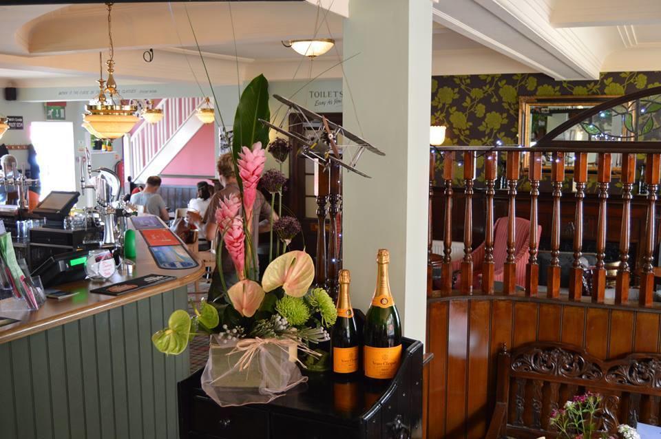 The Pilot Inn WTA WTA Eastbourne Exterior foto